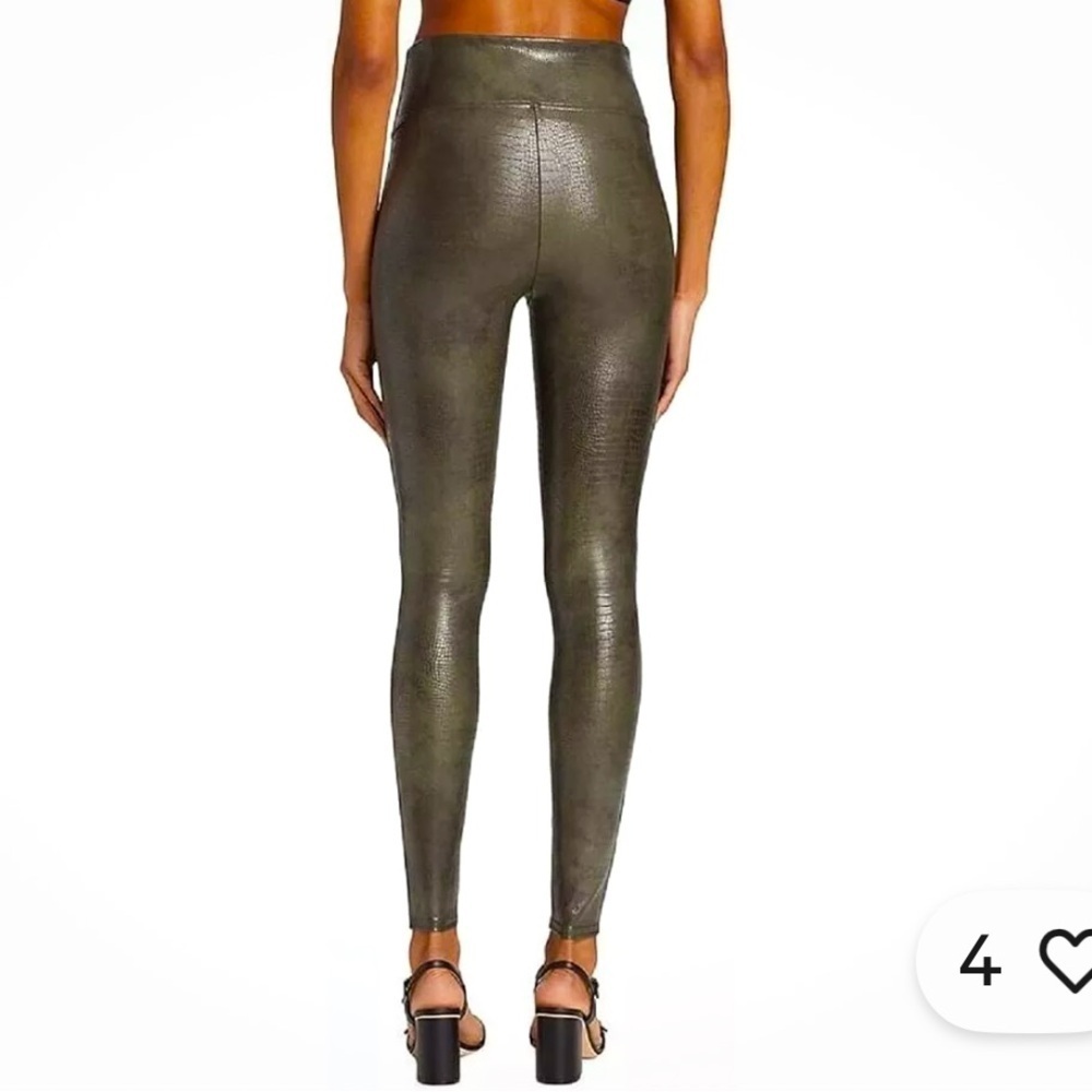 🆕 NWT SPANX Faux Leather Croc Shine Leggings - 20303R - Darkened Olive - Large - Picture 3 of 5